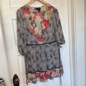 Lane Bryant Coral and Gray Floral Tunic Top size 14 to 16